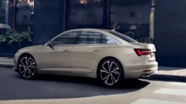 The 2024 Audi A6 Luxury